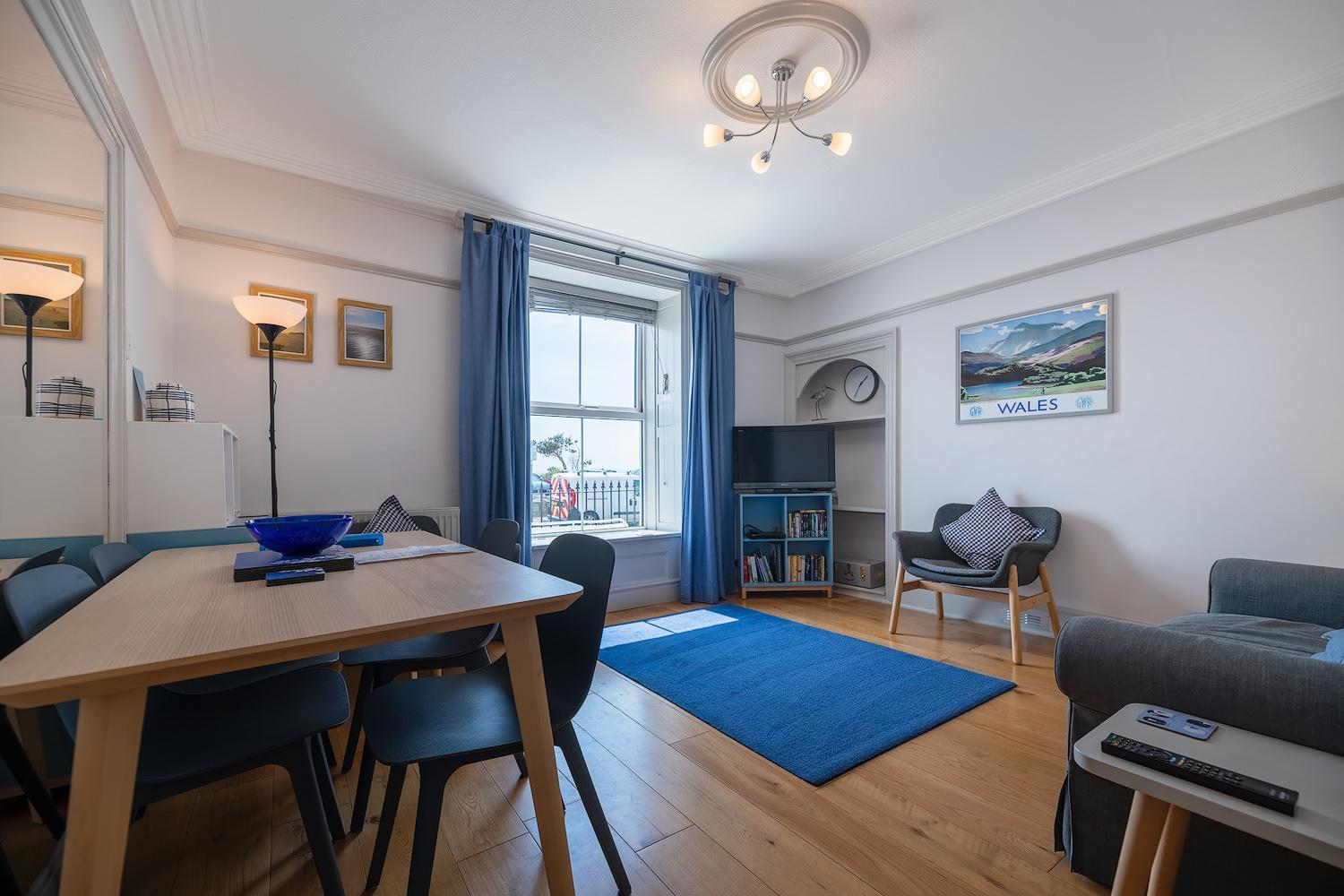 Ground Floor Sea View Apartment Aberdyfi ภายนอก รูปภาพ